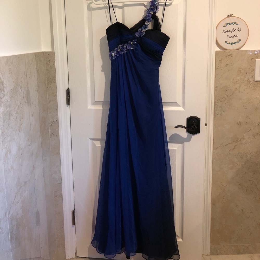 Royal Blue Ombré Prom/Formal Dress Size 8