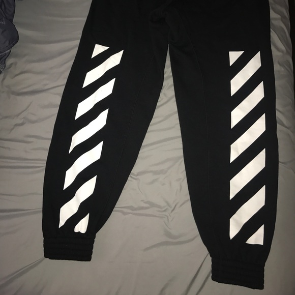 Off-White Sweatpants - Picture 4 of 6