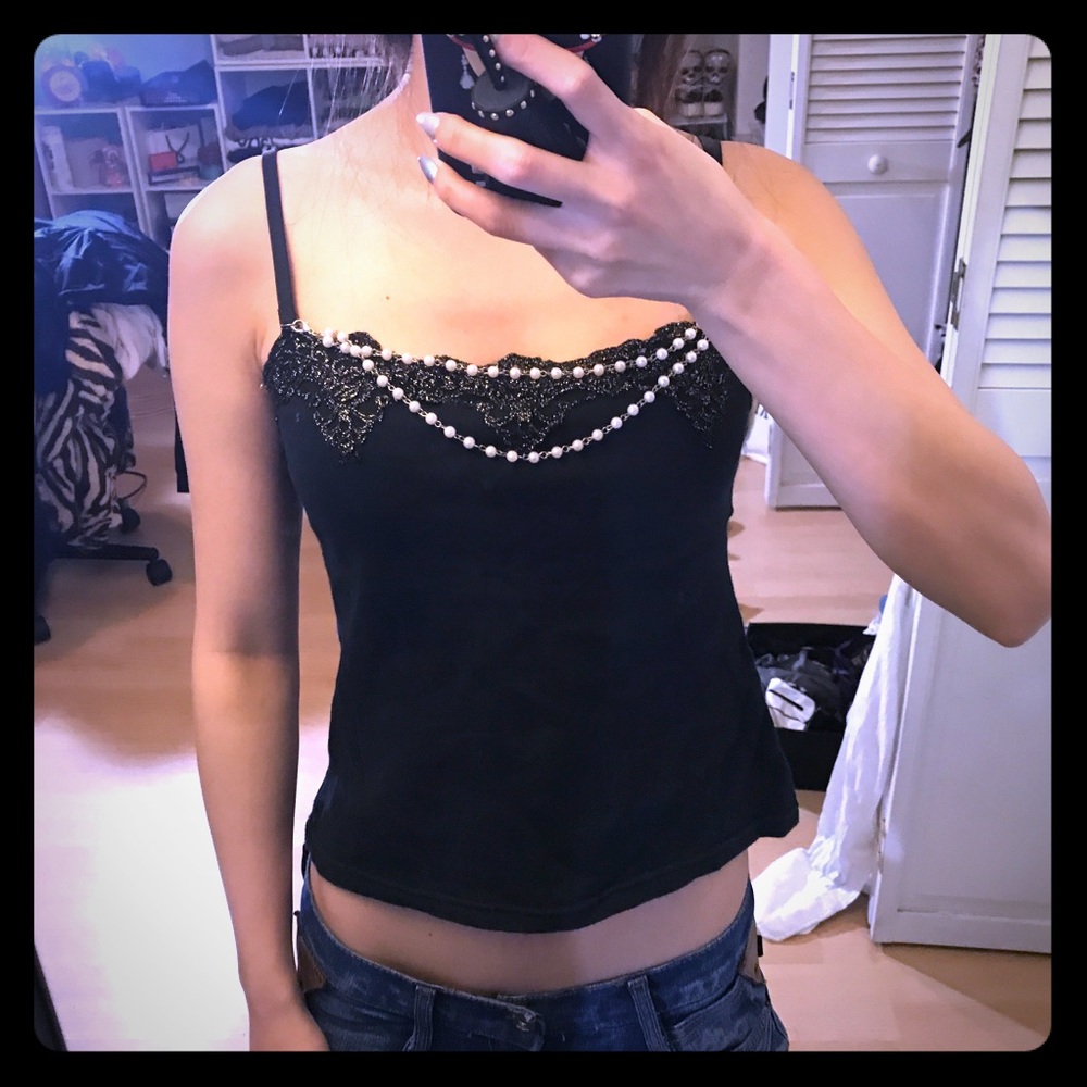 Cute black camisole with removable pearls