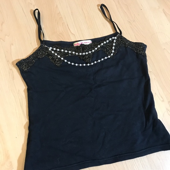 Cute black camisole with removable pearls - Picture 2 of 3