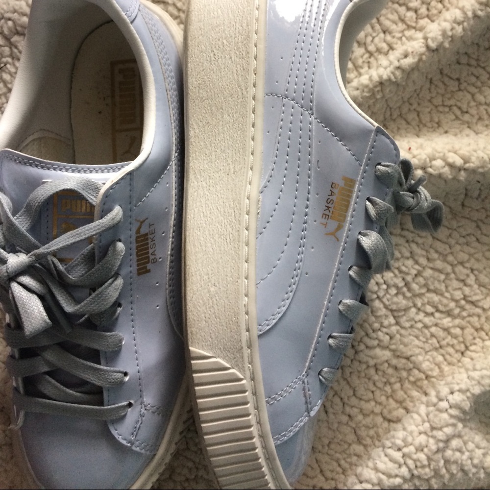 Basket platform patent pumas