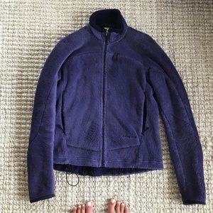 Patagonia purple fleece