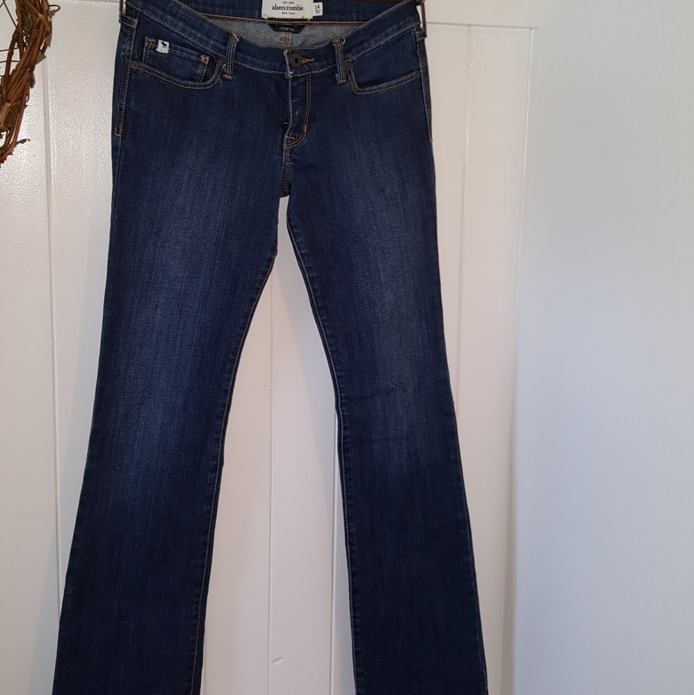 Ambercrombie New York w 25 1/2 L 31 or sz 14 youth