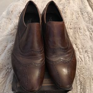 Men’s slip on Italian dress shoes 9.5 Taryn Rose