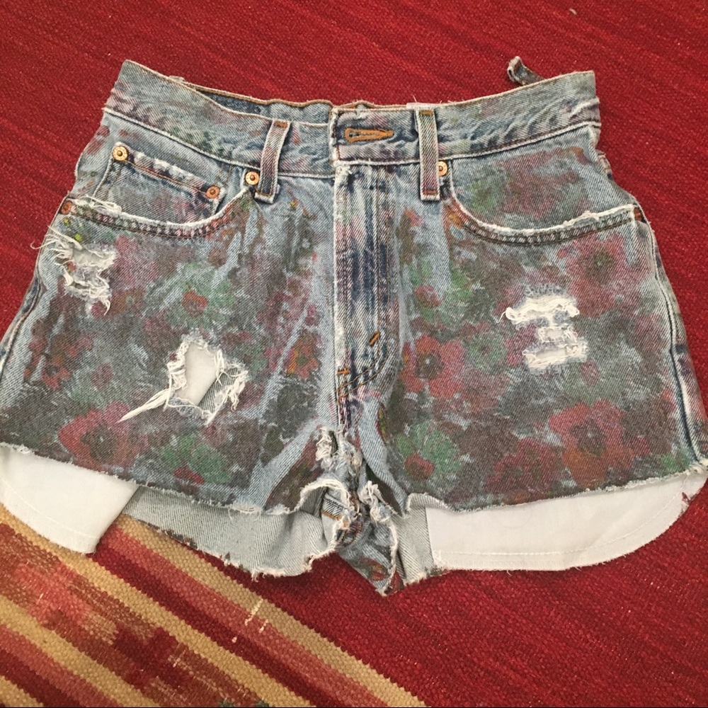 Vintage LF Levi Paint High Wasted Jean Shorts