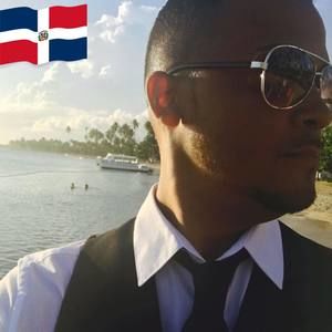 Meet your Posher, Cesar