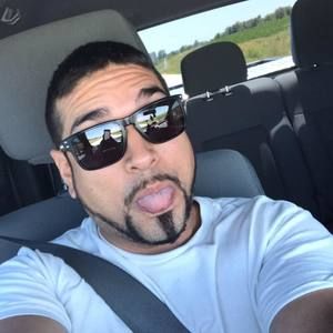 Meet your Posher, Christopher