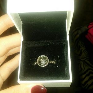 Pandora ring