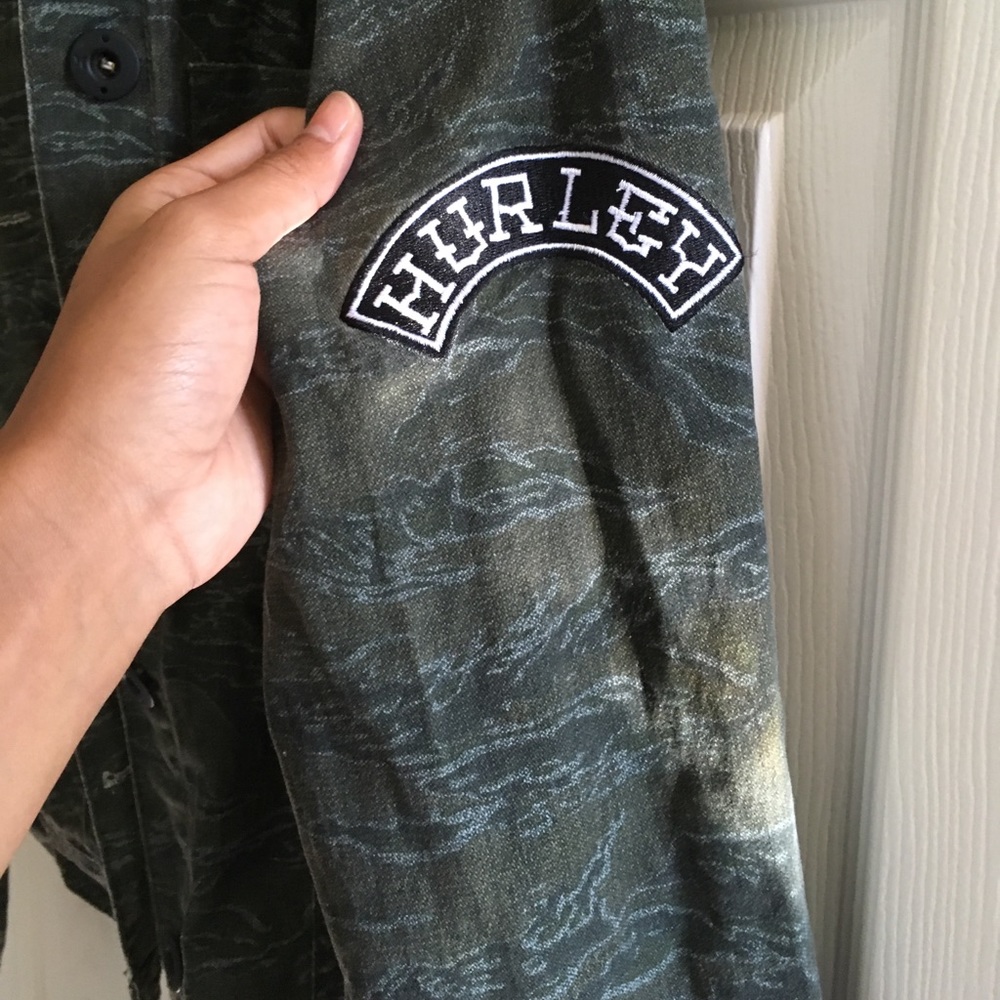 Hurley Army Jacket - Picture 2 of 3