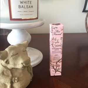 Too Faced La Creme Berry Naughty Lipstick
