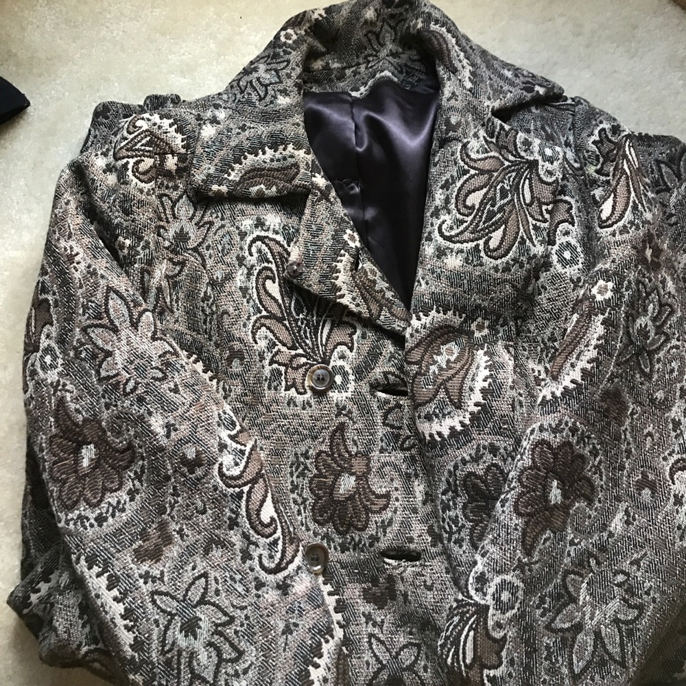 Vintage Car Coat Tapestry Excellent Condition