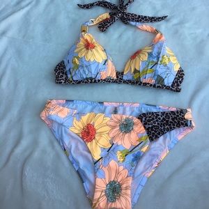 Victoria's Secret bathing suit Victoria's Secret bathing suit