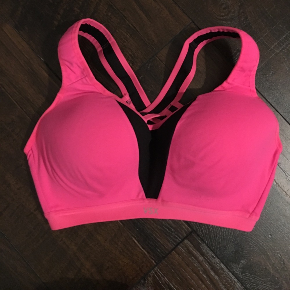 Victoria's Secret sports bra 32DD/32E