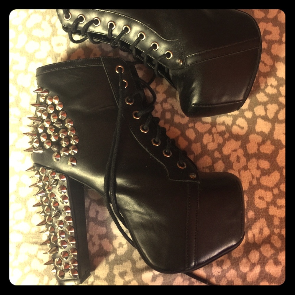 Jeffrey Campbell spiked black lita