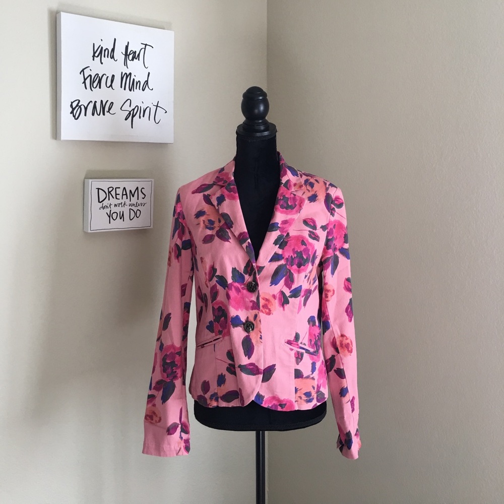 CAbi Pink Floral Rose Blazer Like New