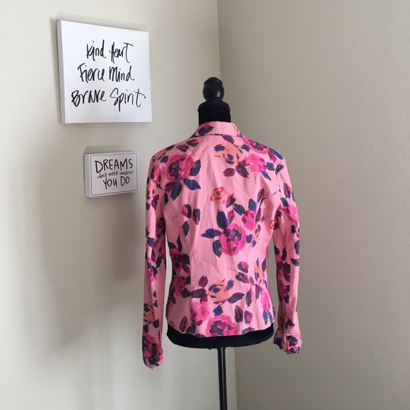 CAbi Pink Floral Rose Blazer Like New - Picture 2 of 8
