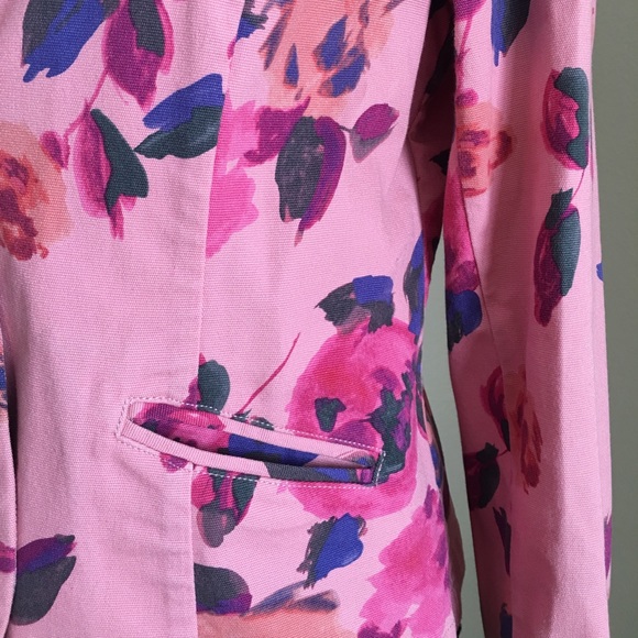 CAbi Pink Floral Rose Blazer Like New - Picture 3 of 8