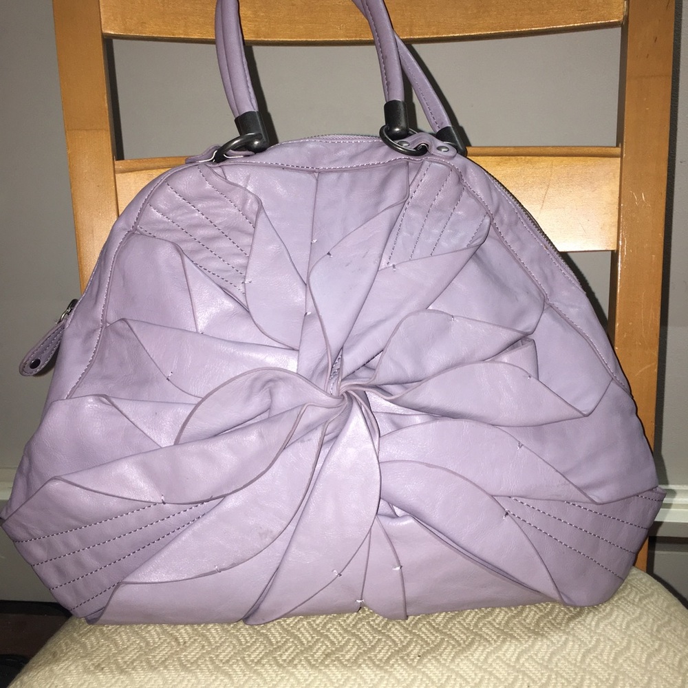 Jessica Simpson purse