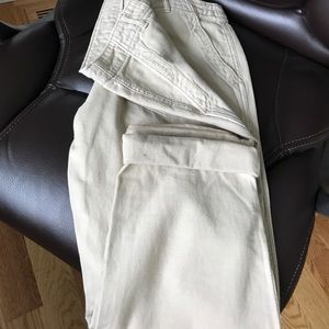 American Eagle khaki capri jeans