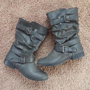 Mid-calf dress boots!
