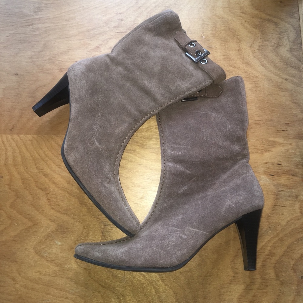 Mossimo tan leather boots