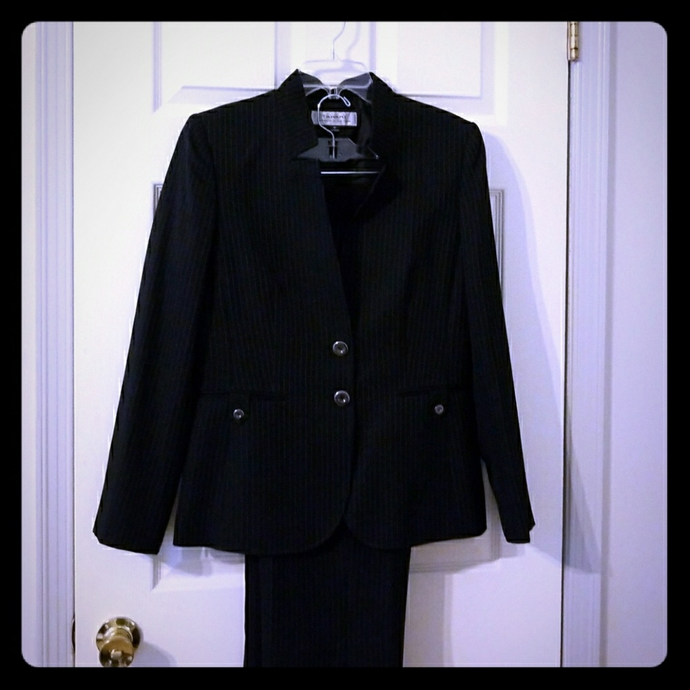 Beautiful Tahari Pin stripe pant suit