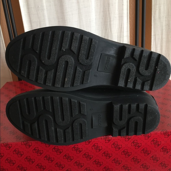 Guess Quilted Rain Boots S8 BNWOT - Picture 3 of 7