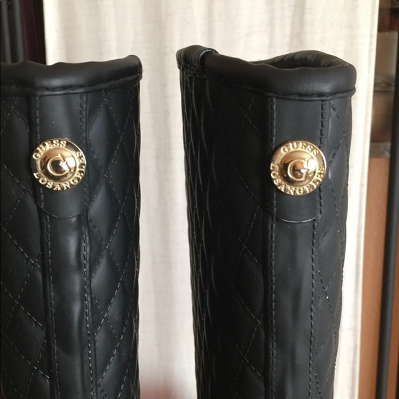 Guess Quilted Rain Boots S8 BNWOT - Picture 5 of 7