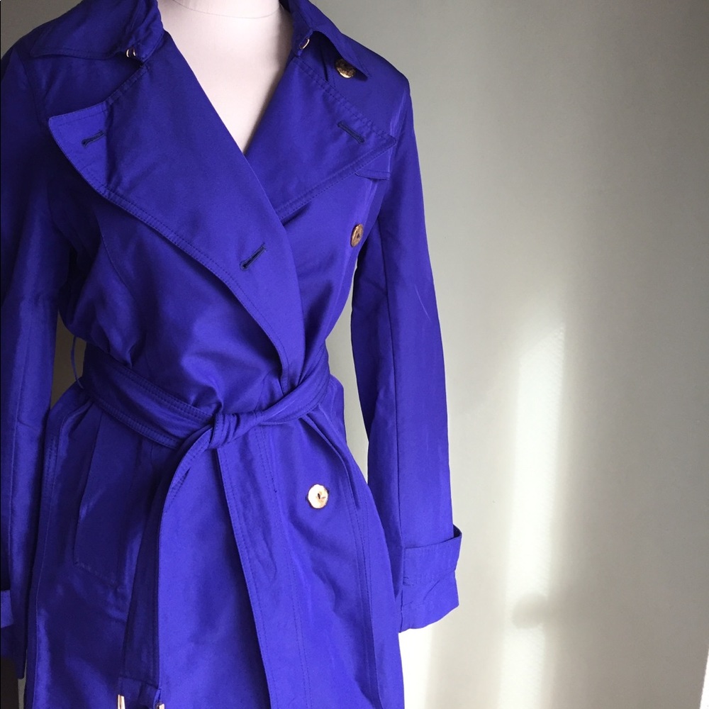 BLUMARINE coat