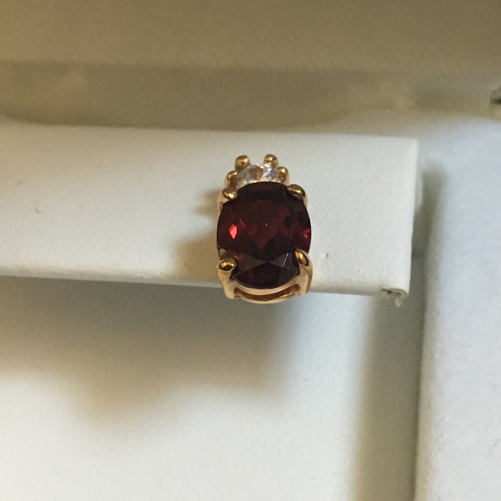 Ruby earrings - Picture 2 of 2