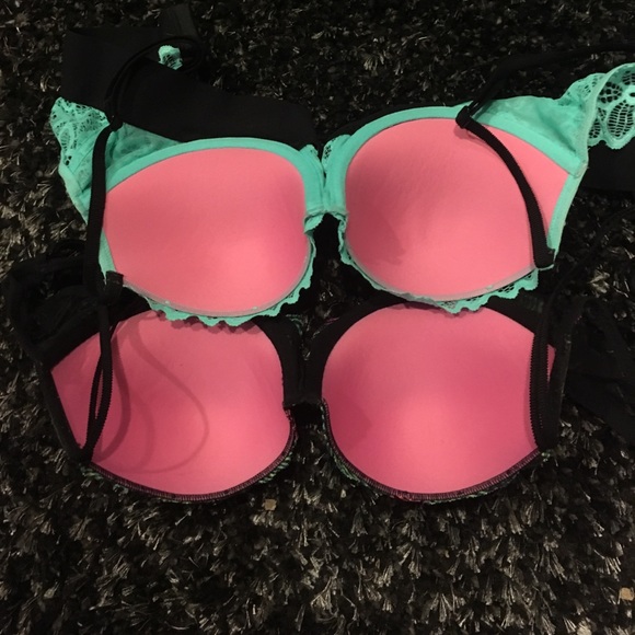 2 PINK bras by Victoria secrets. Both 34 C. - Picture 2 of 3