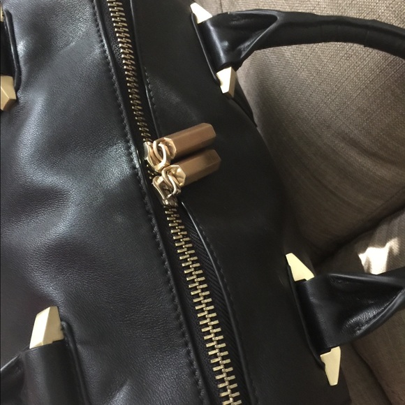 Handbag - Picture 2 of 4