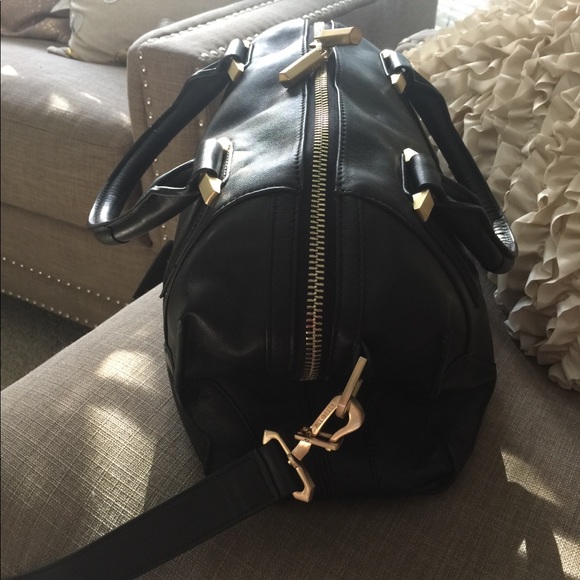 Handbag - Picture 3 of 4