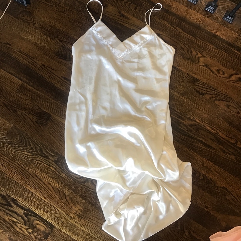 Long Vintage Vandemere Slip, Sz L