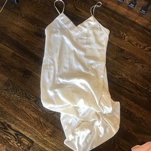 Long Vintage Vandemere Slip, Sz L