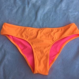 Victoria's Secret bikini bottoms Victoria's Secret bikini bottoms