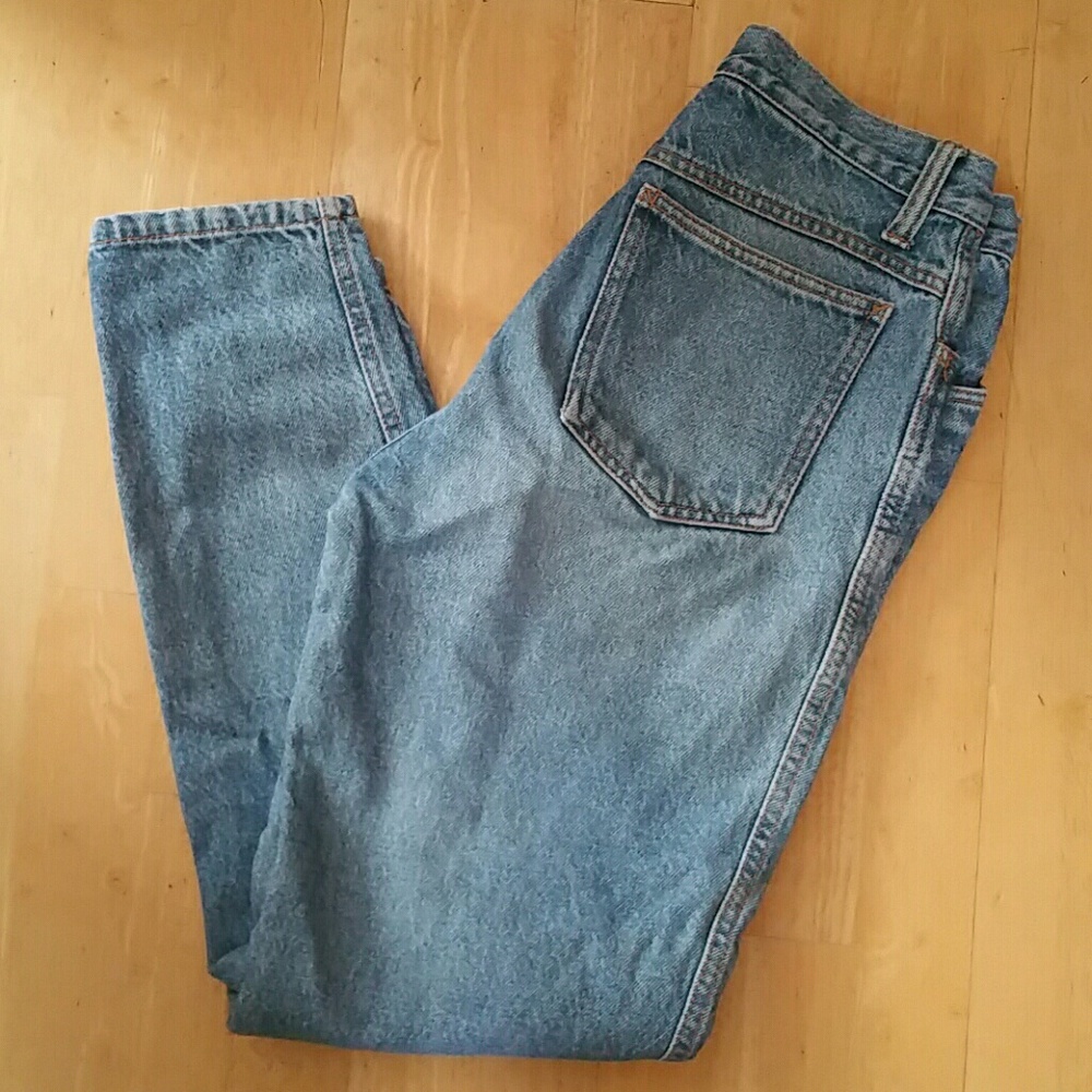 Women's jeans