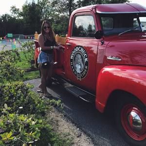 Meet your Posher, Amy