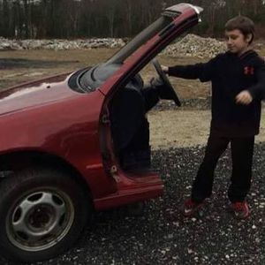 Meet your Posher, Troy