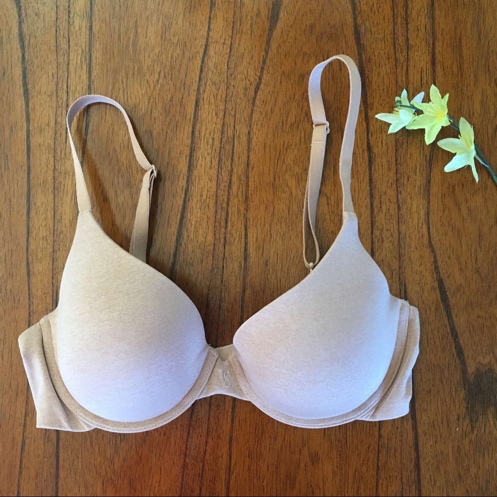 Victoria's Secret Nude Tee Shirt Bra Size 32C