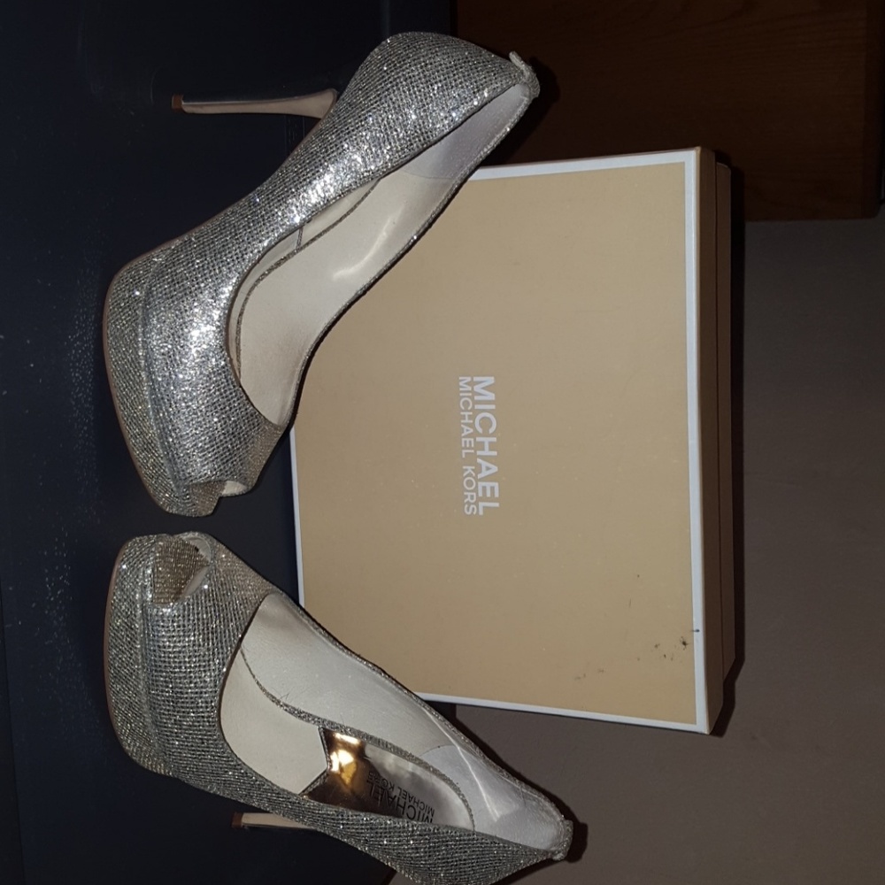 Michael Kors silver platform heels 7.5
