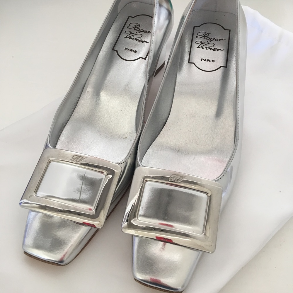 Silver Patent Leather Roger Vivier Belle 45 Heels