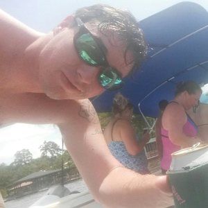 Meet your Posher, Johnathan