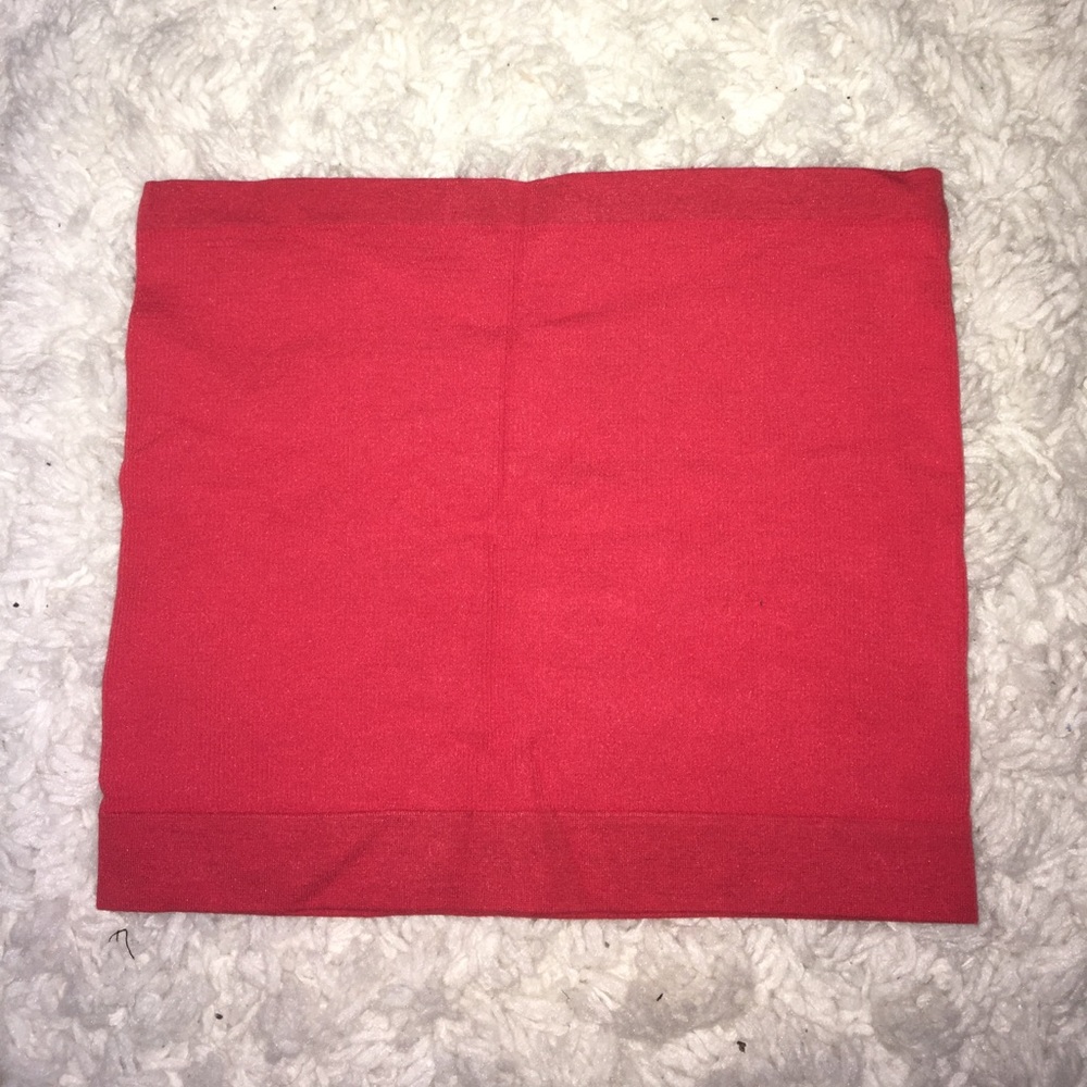 SEAMLESS URBAN OUTFITTERS STRAPLESS TUBE TOP