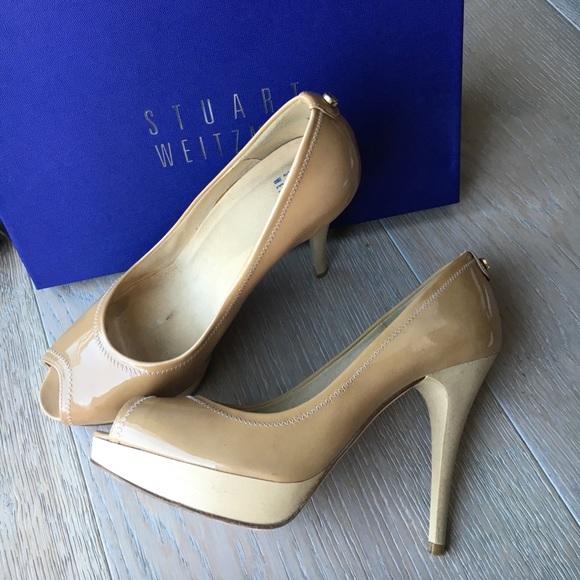 Stuart Weitzman nude peep toe pumps - Picture 2 of 5