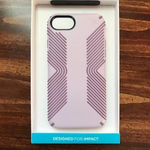 IPhone 7 speck presidio grip case