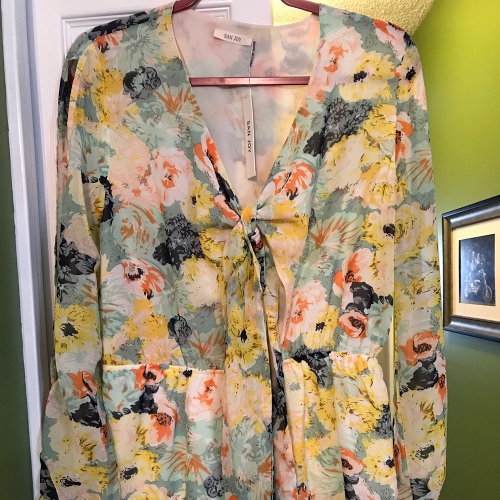 NWT Large San Joy Romper