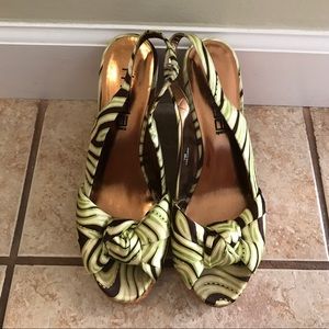 Green Patterned Wedges