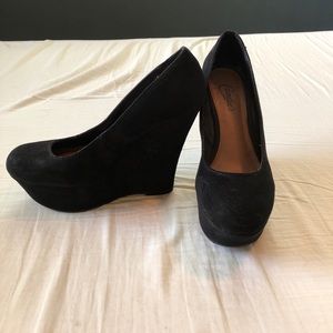 Candies black suede wedge