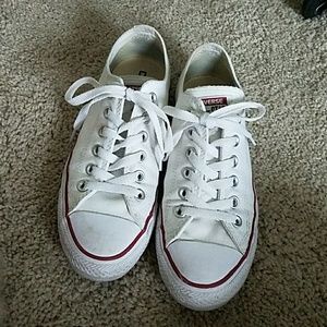 White converse sneakers